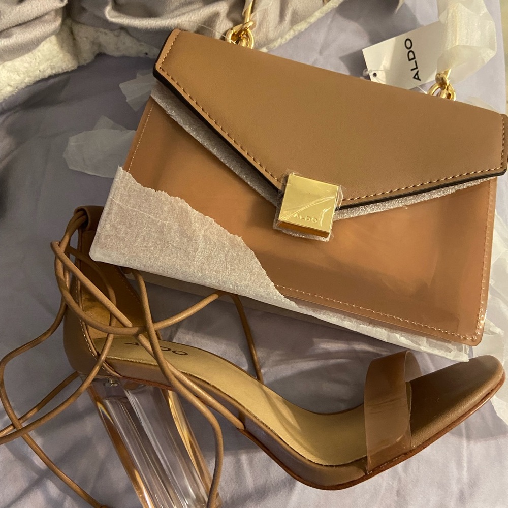 Onardinia high heels sandals